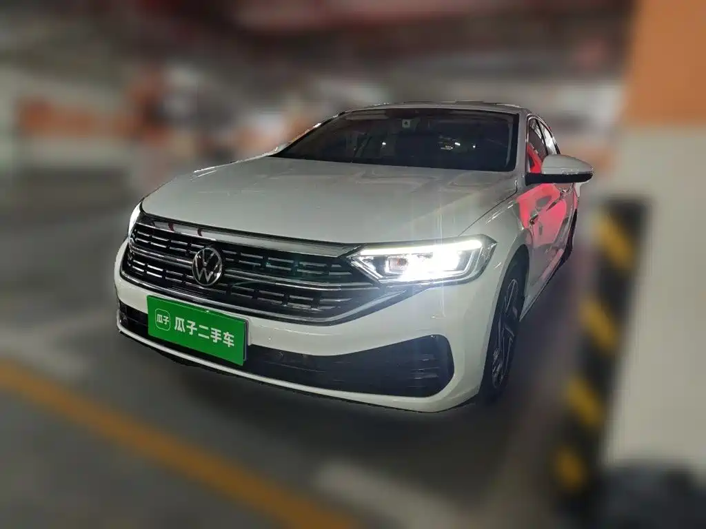 Volkswagen Sagitar 2023