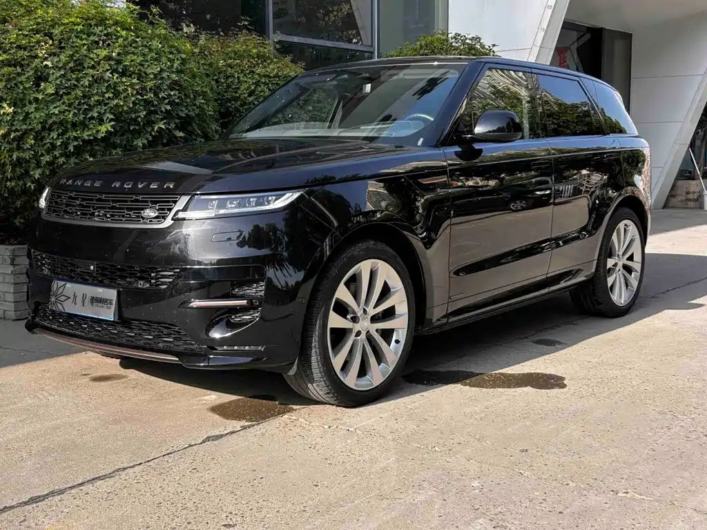 Land Rover Range Rover Sport 2024 — фото 1