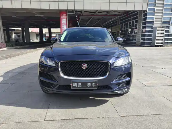 Jaguar F-PACE 2017