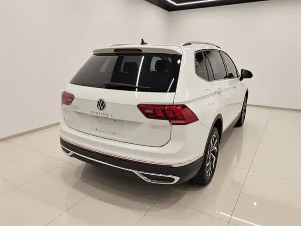 Volkswagen Tiguan L 2023