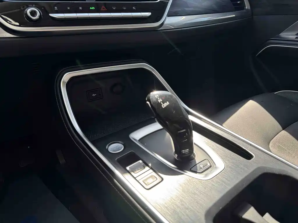 Haval H6 2023 — фото 13