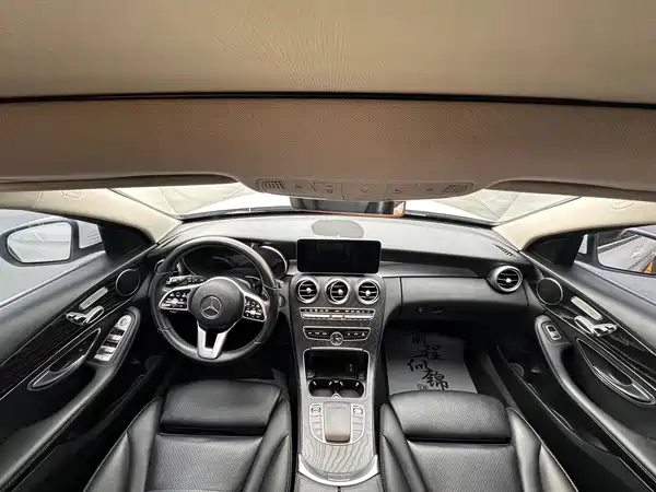 Mercedes-Benz C-Class 2019