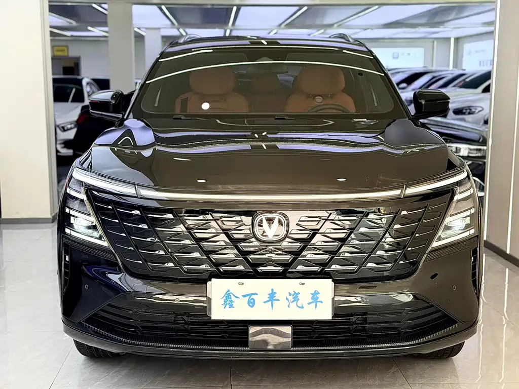 Changan CS75PLUS 2025 — фото 2