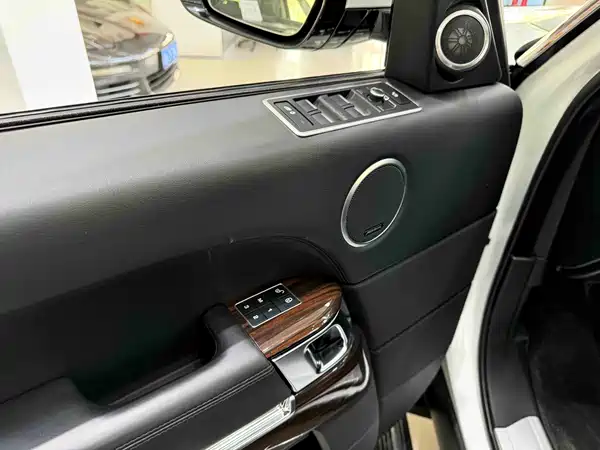 Land Rover Range Rover 2016