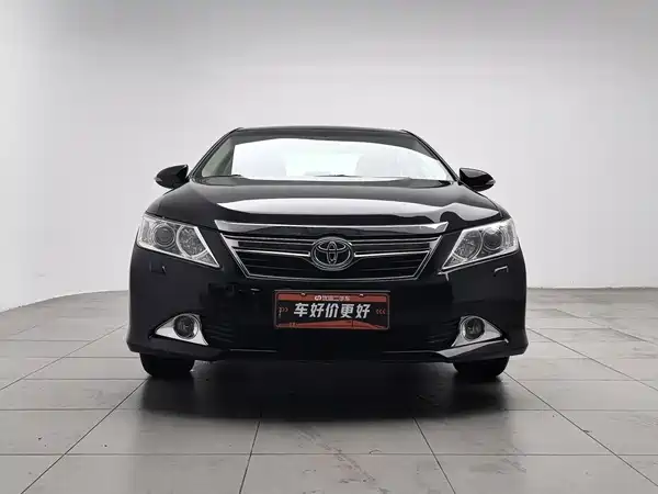 Toyota Camry 2015