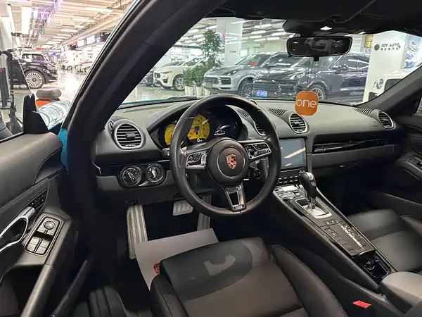 Porsche 718 2020