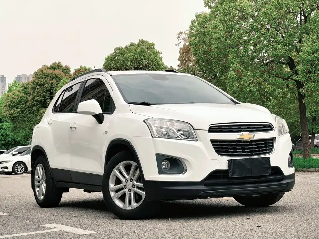 Chevrolet Trax 2016 — фото 3