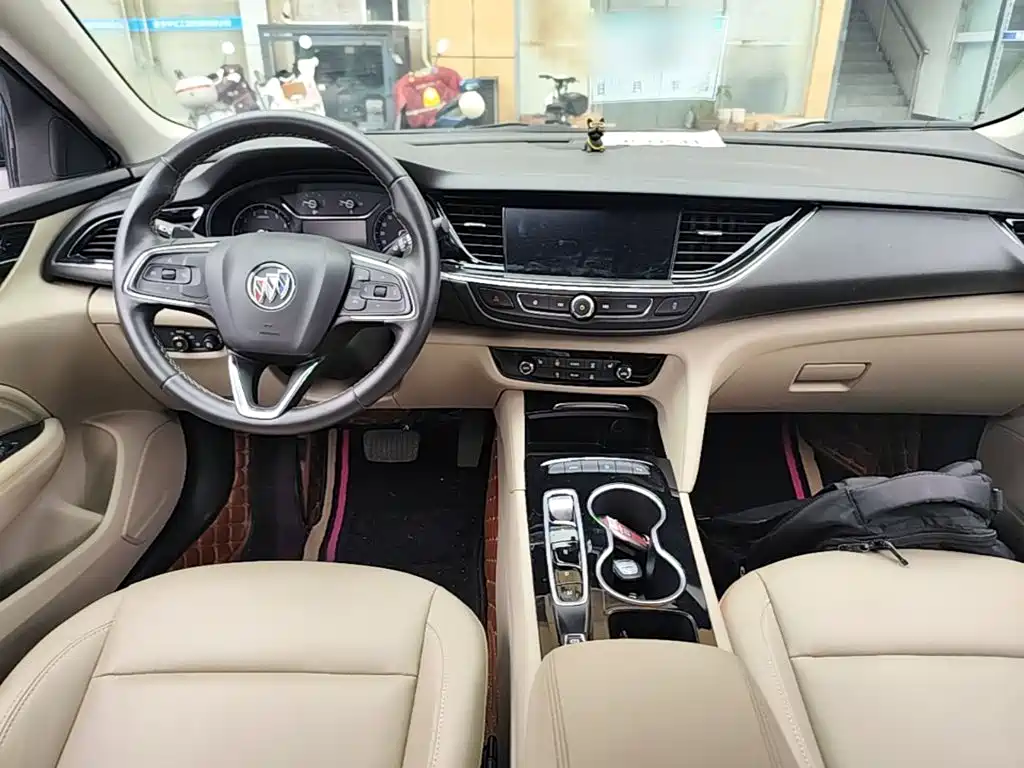Buick Regal 2021 — фото 10