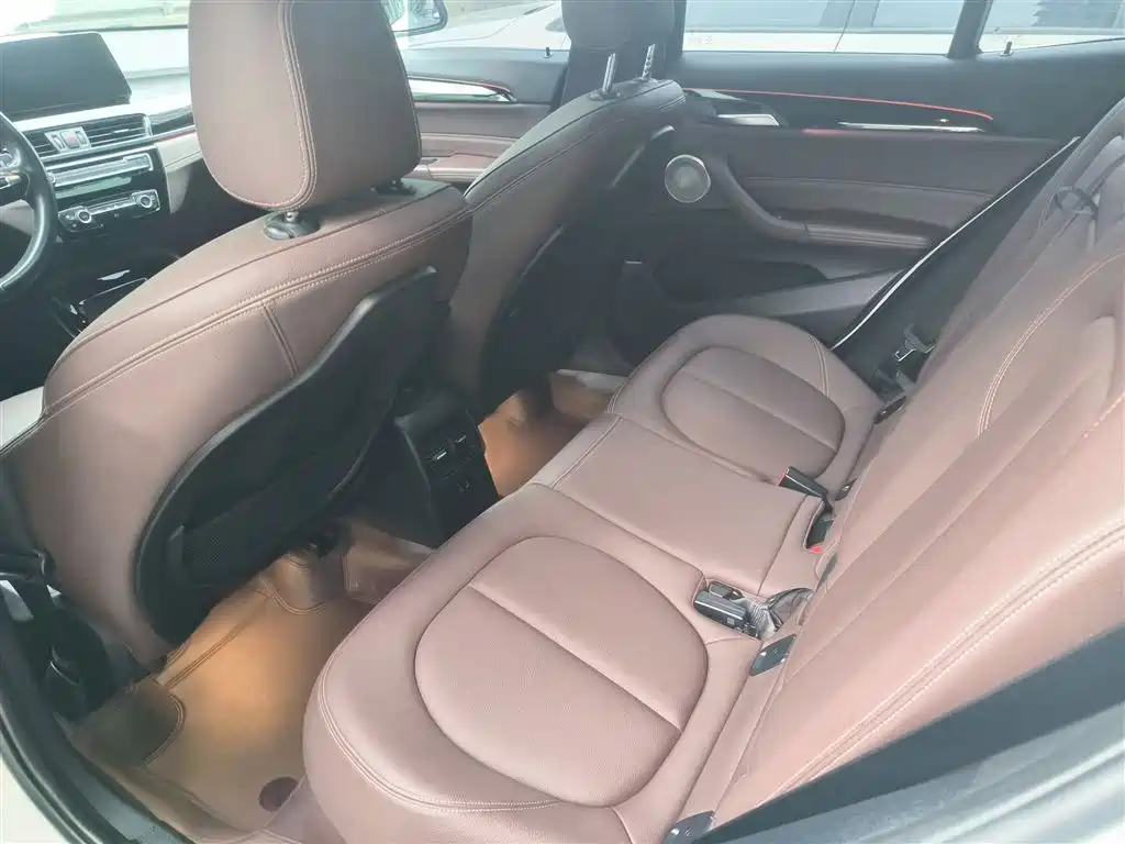 BMW X2 2020 — фото 13