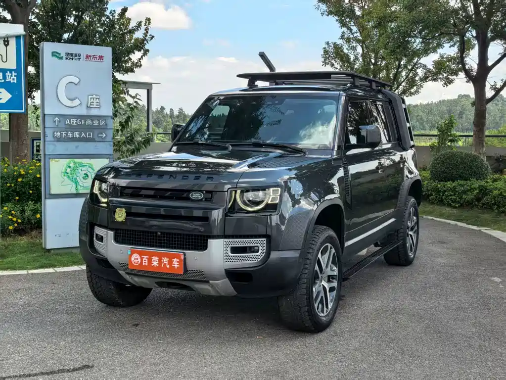 Land Rover Defender 2023 — фото 1