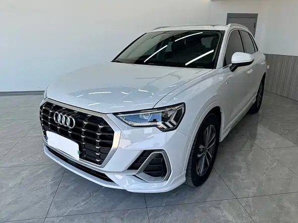 Audi Q3 2022