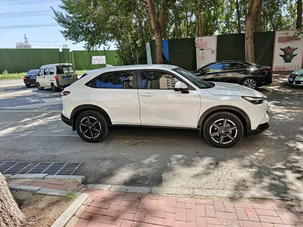 Honda Vezel 2023