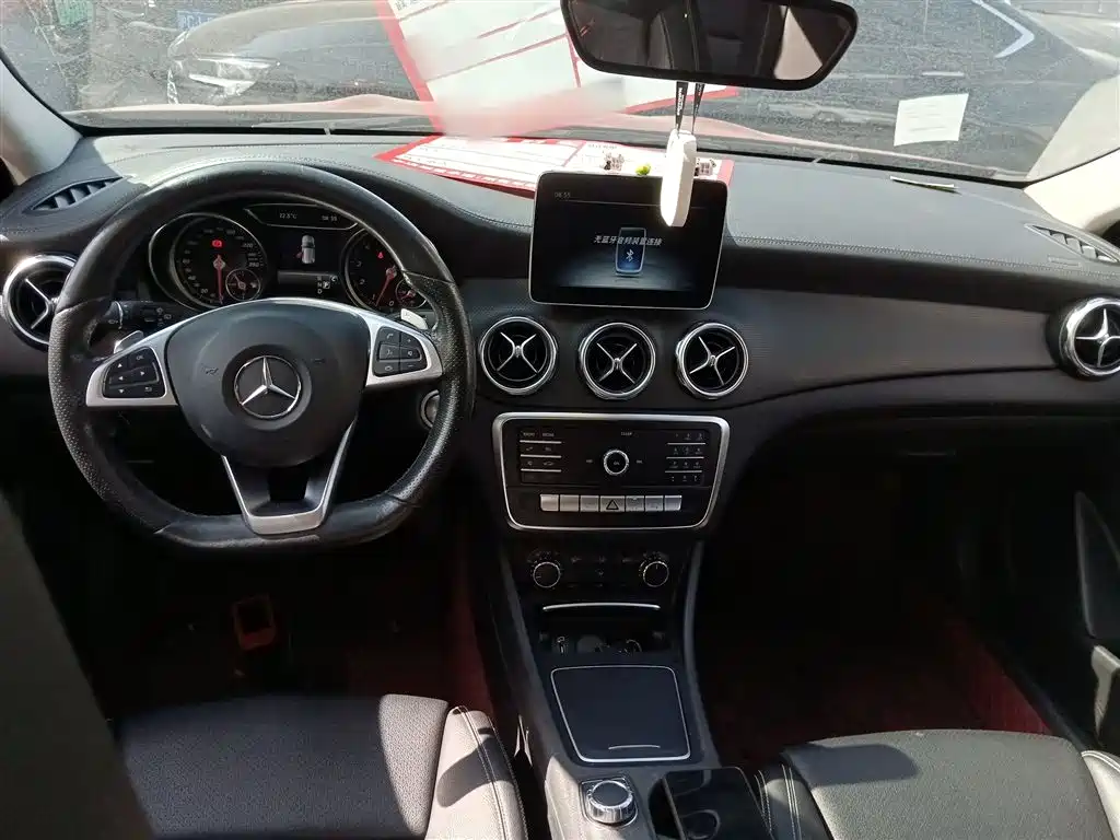 Mercedes-Benz GLA 2019 — фото 10