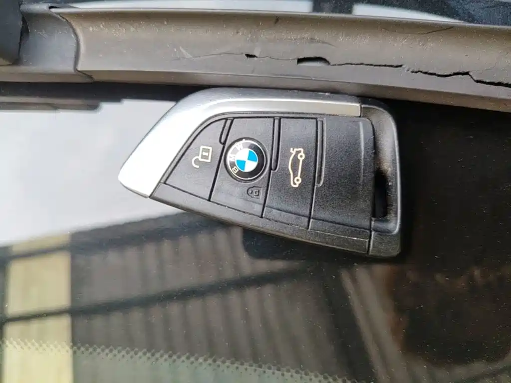 BMW 2 Series Station Wagon 2017 — фото 9