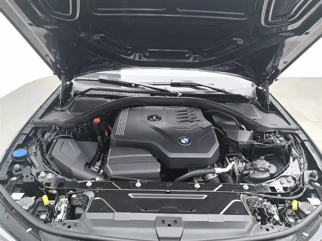 BMW 3 Series 2022
