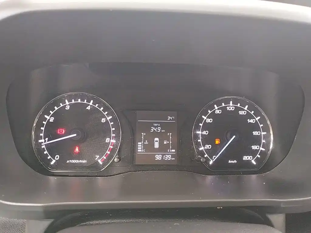 Changan Auchan X70A 2018 — фото 12