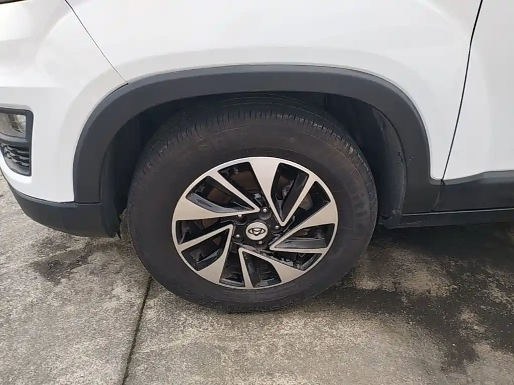 Changan Auchan X70A 2018 — фото 23