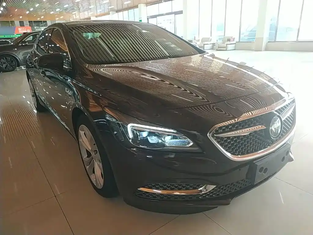 Buick LaCrosse 2018 — фото 4