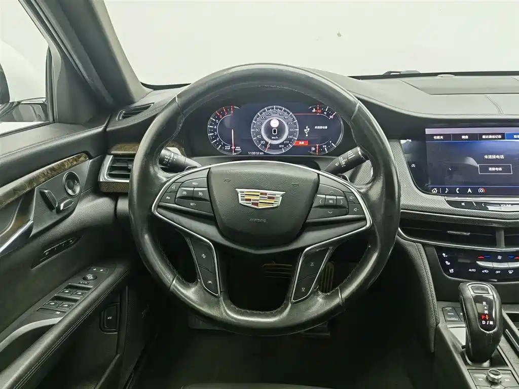 Cadillac CT6 2019 — фото 11