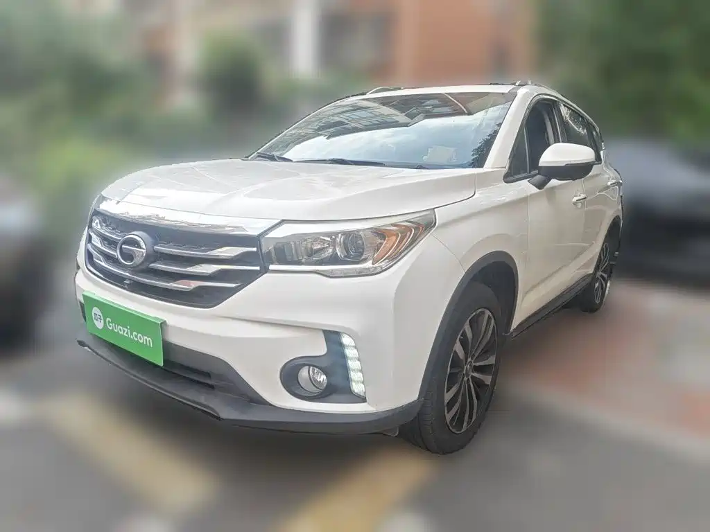 GAC Motor Trumpchi GS4 2017 — фото 2