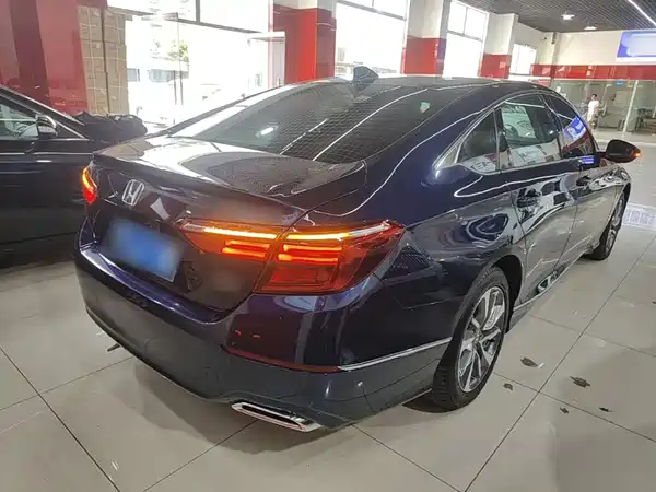 Honda Inspire 2020