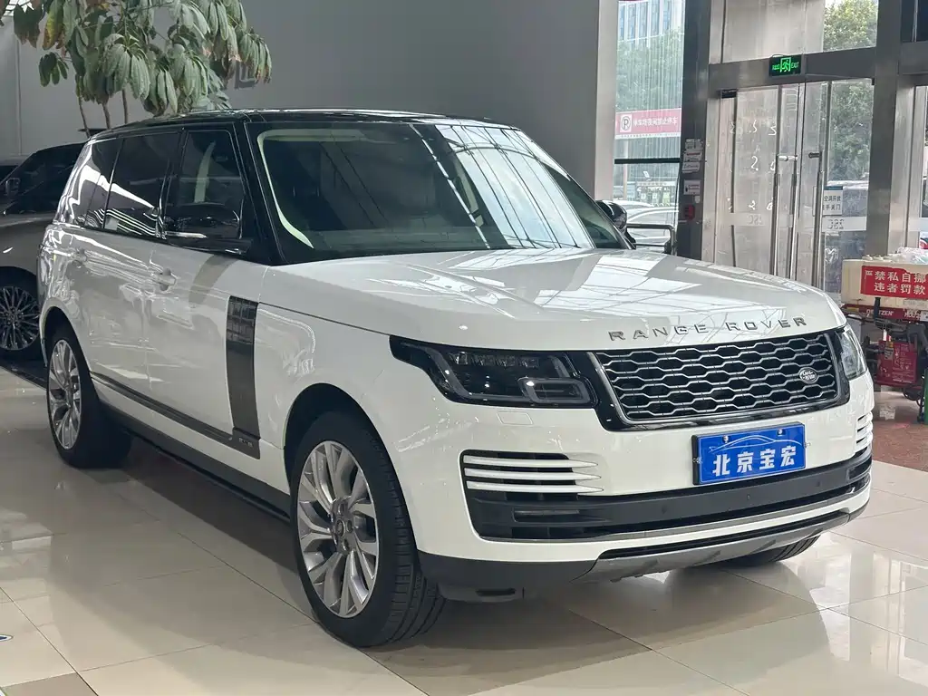 Land Rover Range Rover 2021 — фото 3