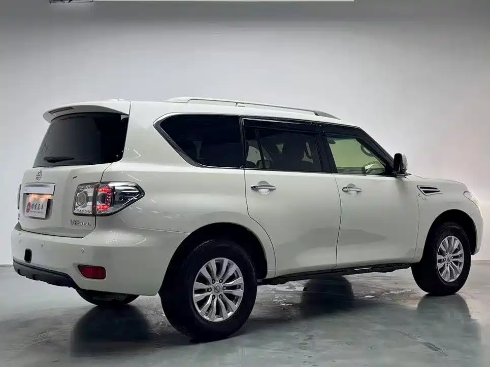Nissan Patrol 2018 — фото 18