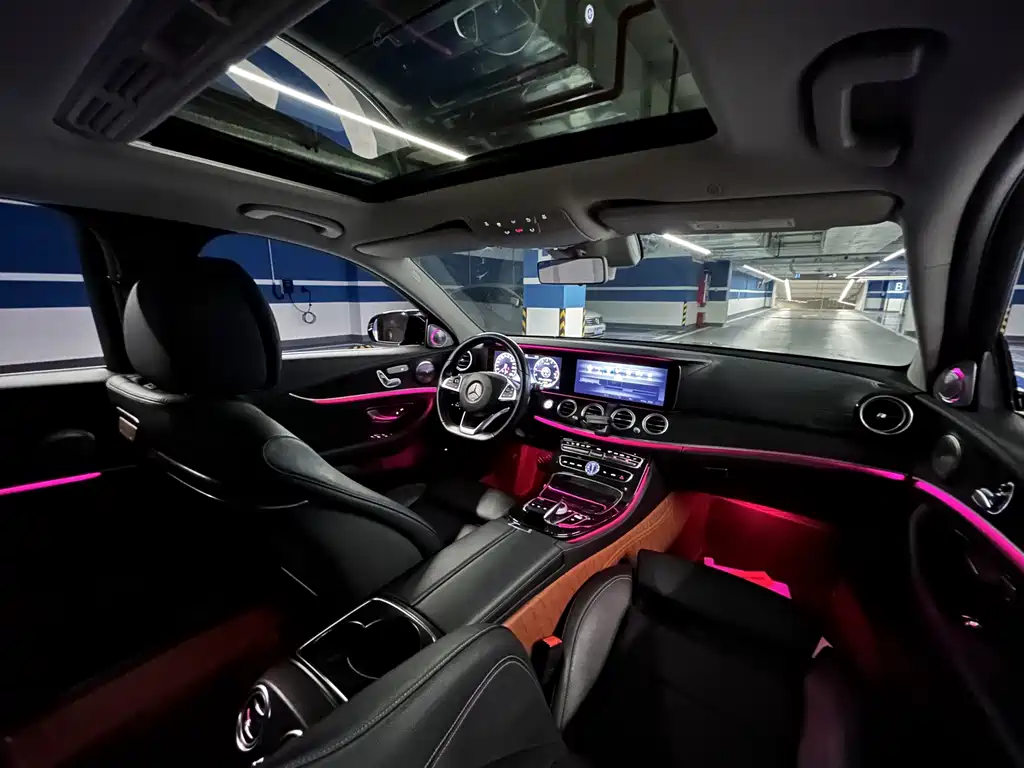 Mercedes-Benz E-Class 2017 — фото 12