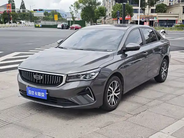 Geely Emgrand 2024