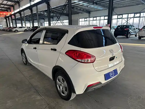 Baojun 310 2017