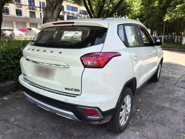BAIC Shenbao X35 2016