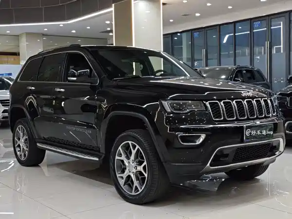 Jeep Grand Cherokee 2021