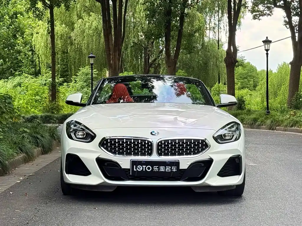 BMW Z4 2022 — фото 2
