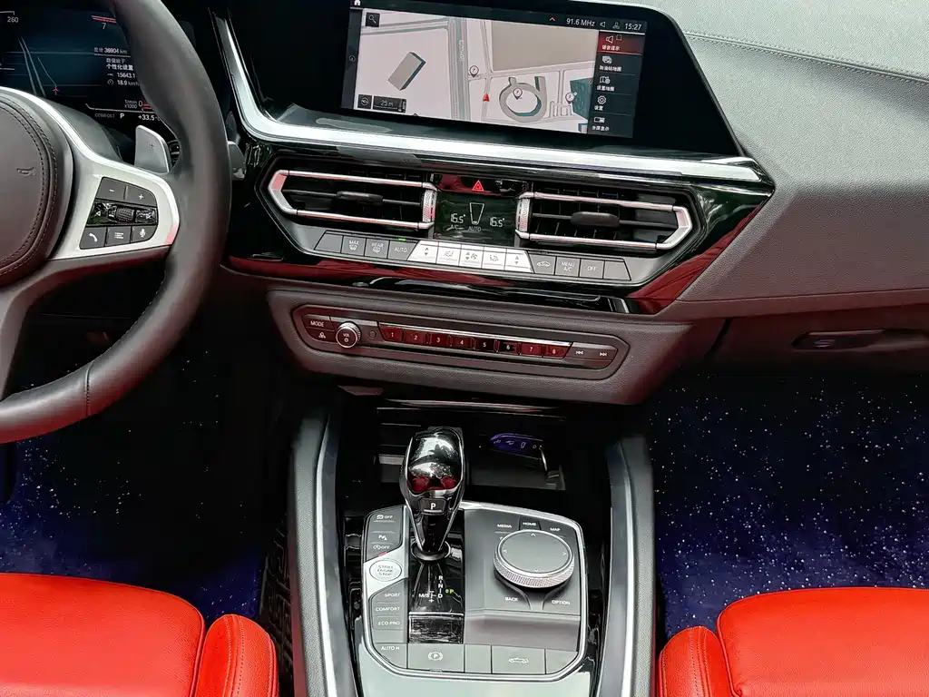 BMW Z4 2022 — фото 11