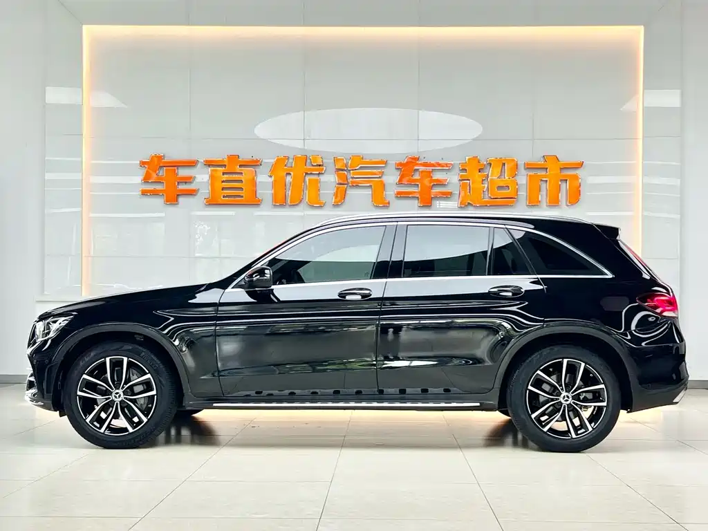 Mercedes-Benz GLC 2021