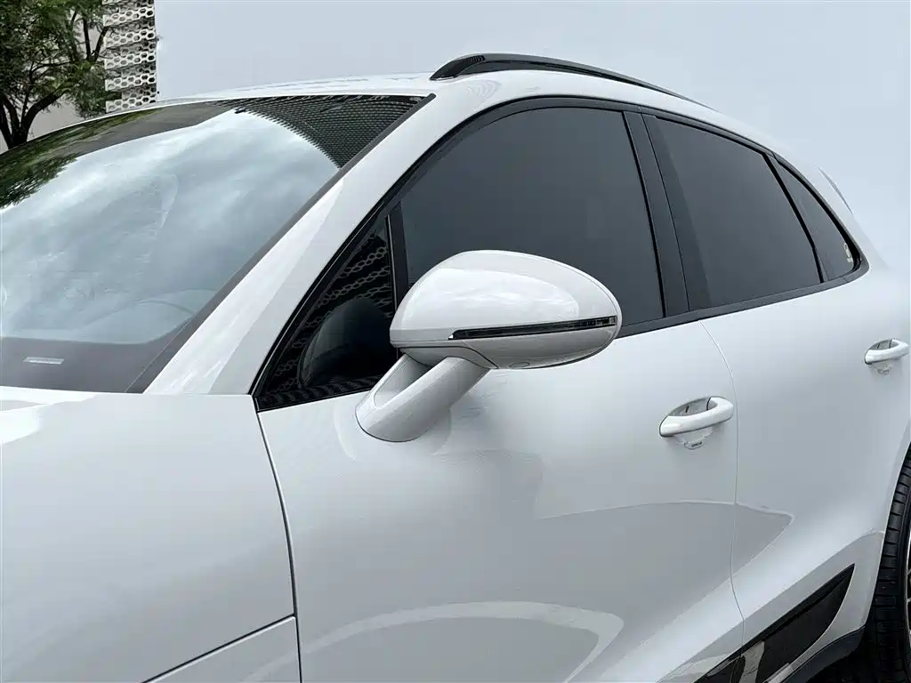 Porsche Macan 2017 — фото 8