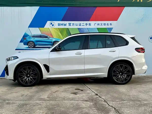 BMW X5 M 2025