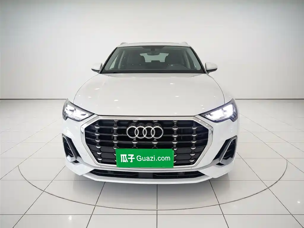 Audi Q3 2019 — фото 3