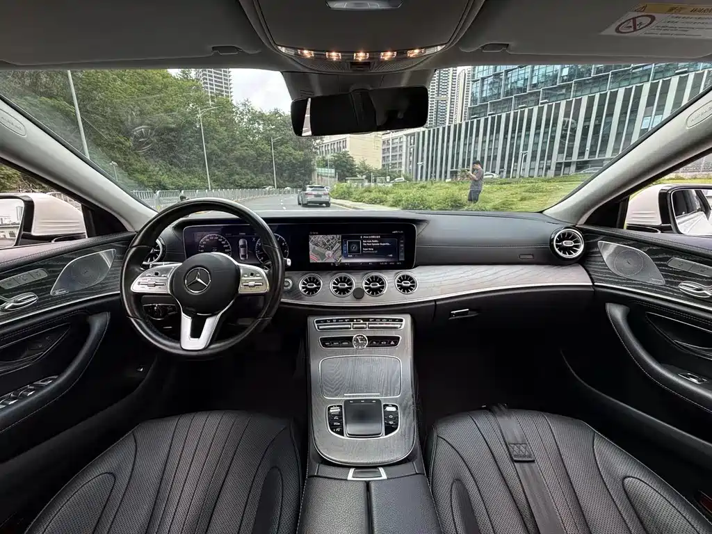 Mercedes-Benz CLS 2018 — фото 8