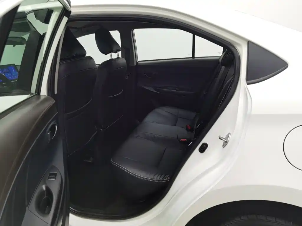 Toyota Vios 2016 — фото 15