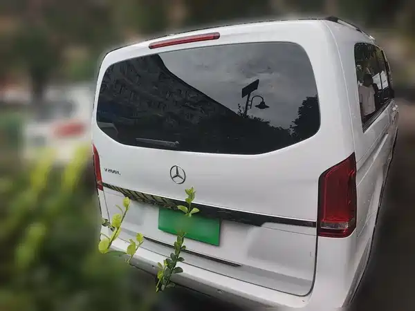 Mercedes-Benz V-Class 2016