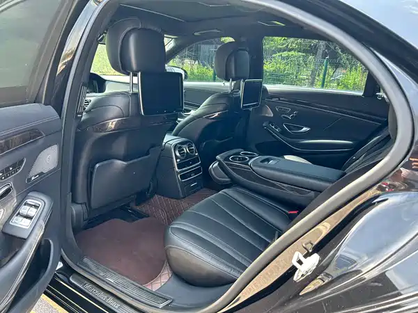 Mercedes-Benz S-Class 2015