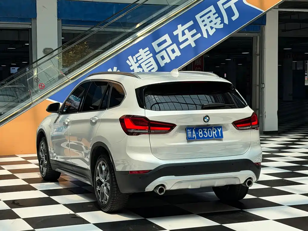 BMW X1 2023 — фото 17
