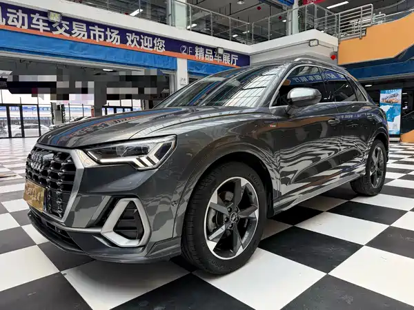 Audi Q3 2022