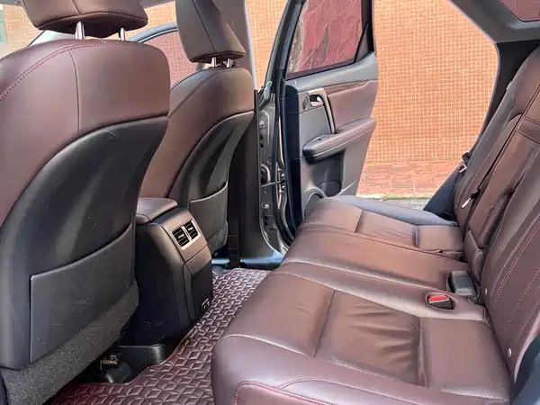 Lexus RX 2021