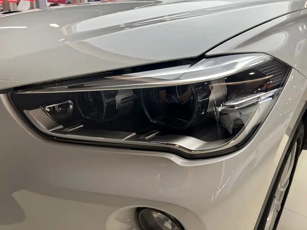 BMW X1 2017 — фото 18