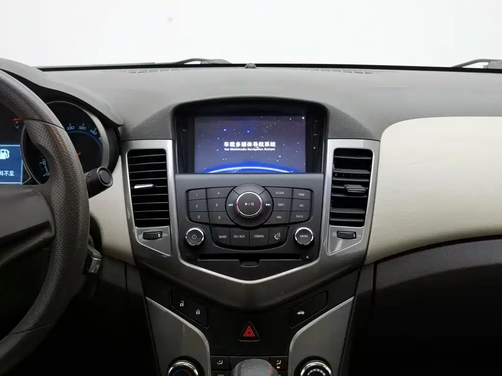 Chevrolet Cruze 2016 — фото 12