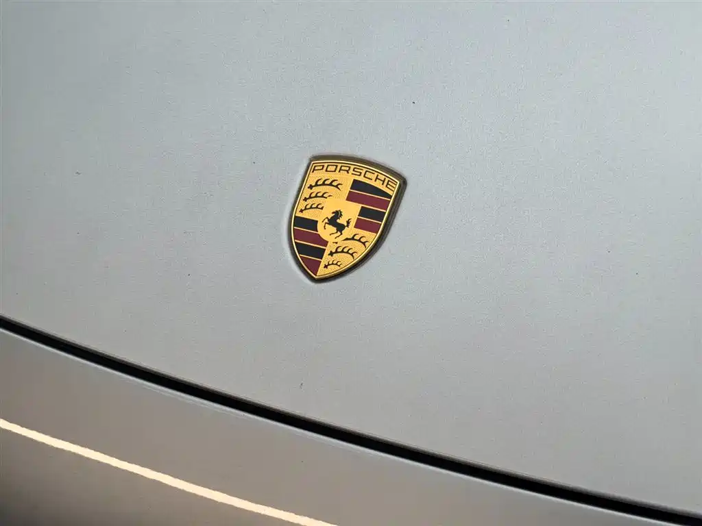 Porsche 911 2022 — фото 31