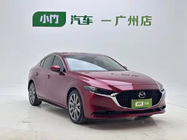 Mazda 3 Axela 2022