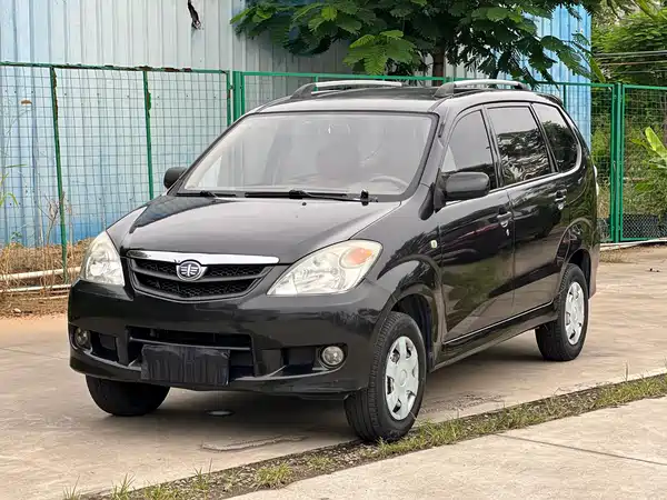 FAW Senya M80 2014